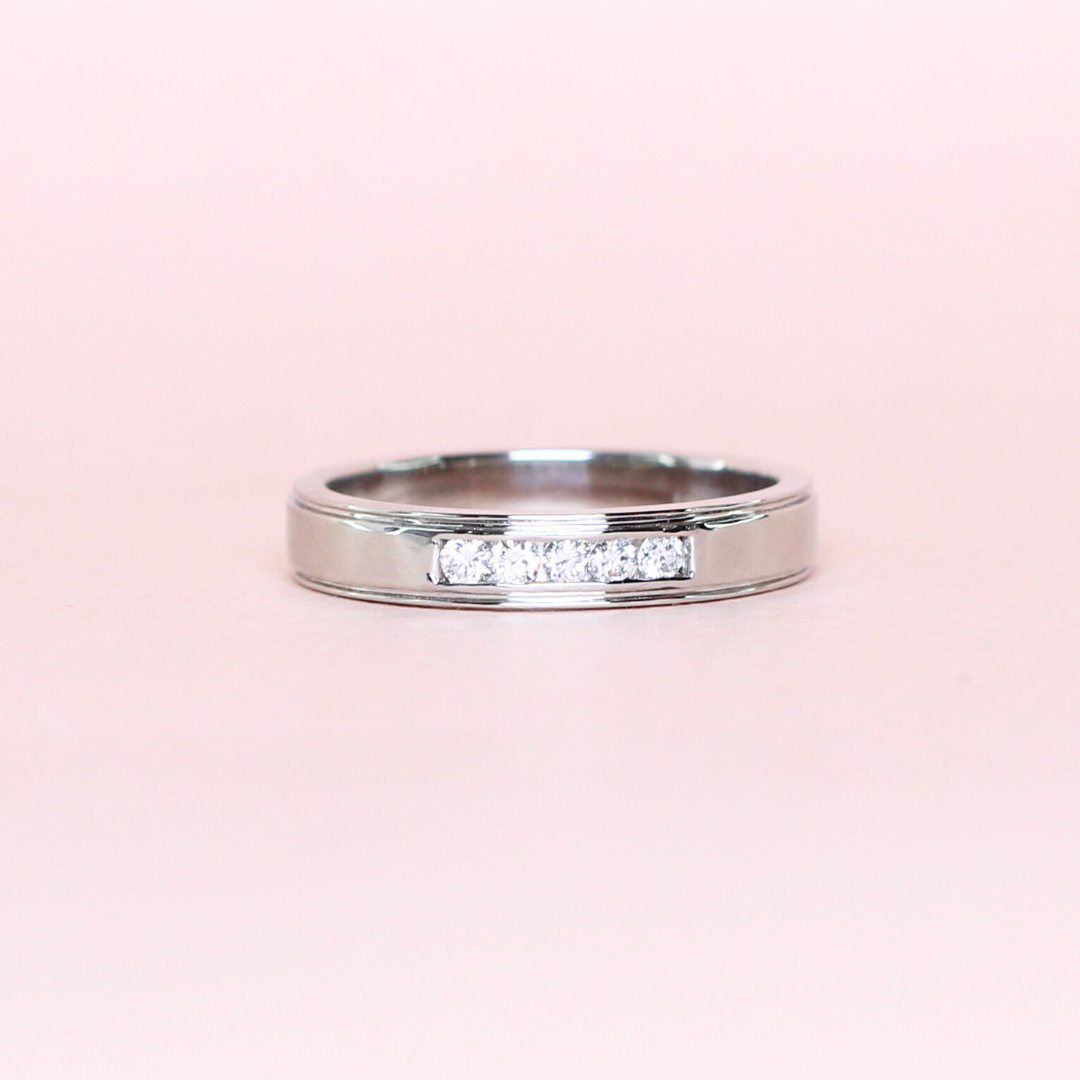 .20cts 5-stone Round cut lab-grown Male ring