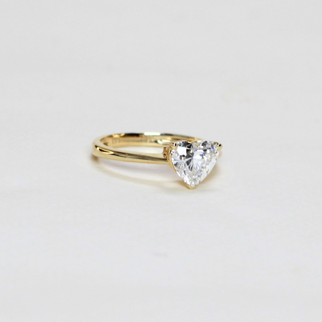 1.53cts Heart lab-grown ring