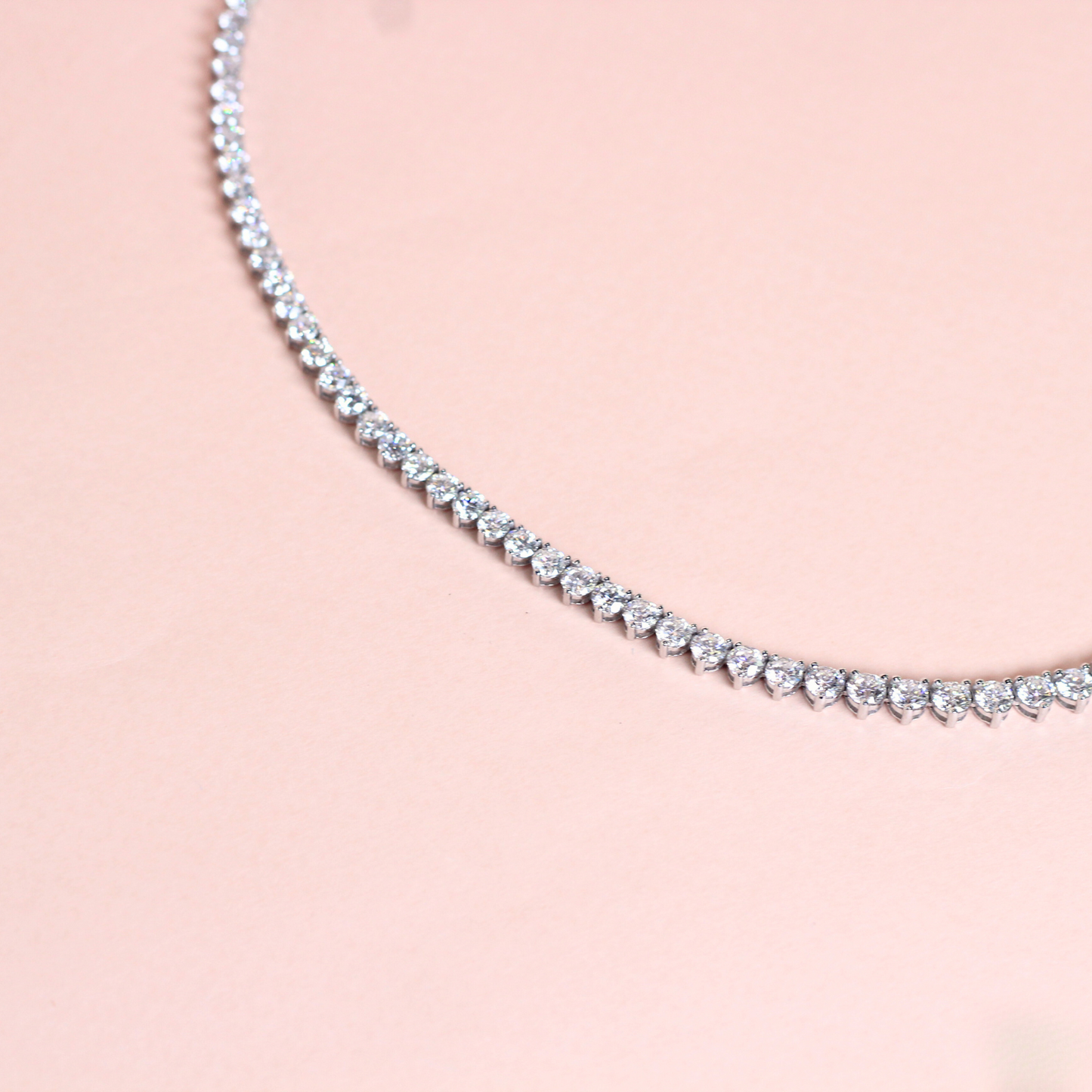 11cts Round cut Graduating Tennis necklace