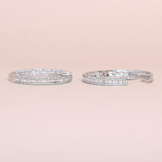 1.38cts In & Out Hoop earrings