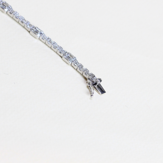 2.96cts Emerald Illusion Bracelet