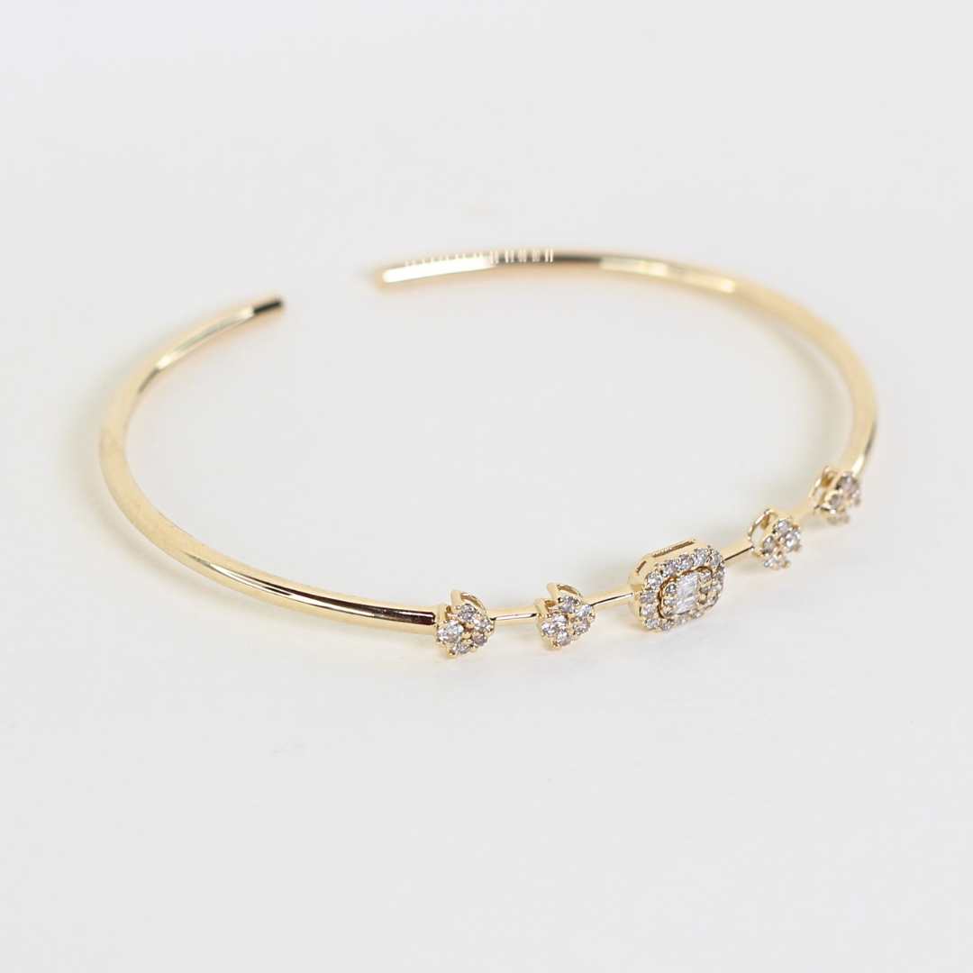 .30cts Illusion Open bangle