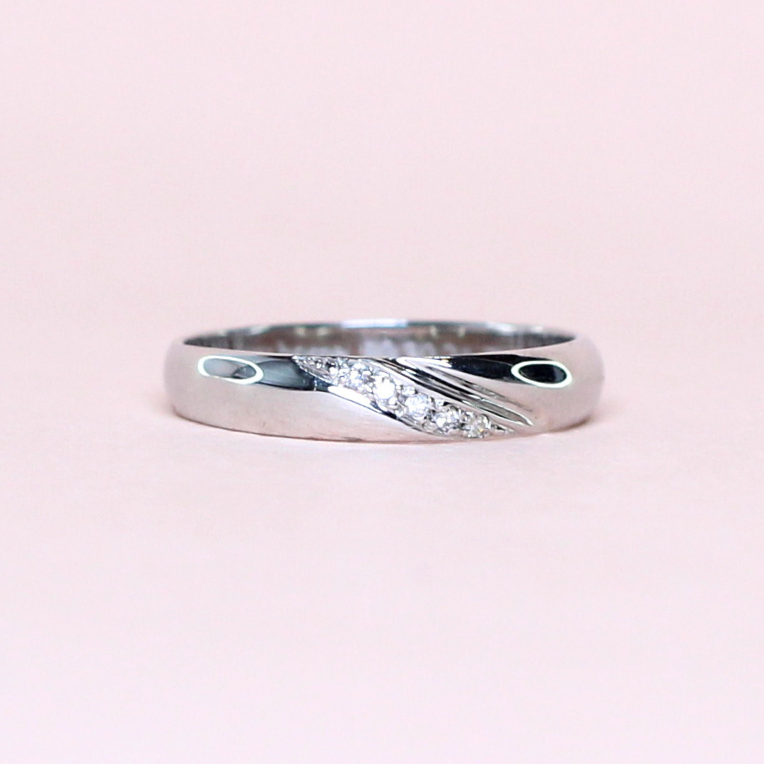 .03cts Round cut ring (PH made)