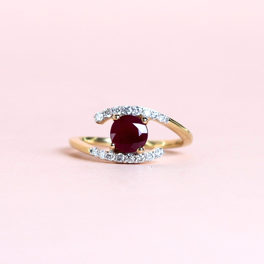1.40ct Round cut Ruby ring