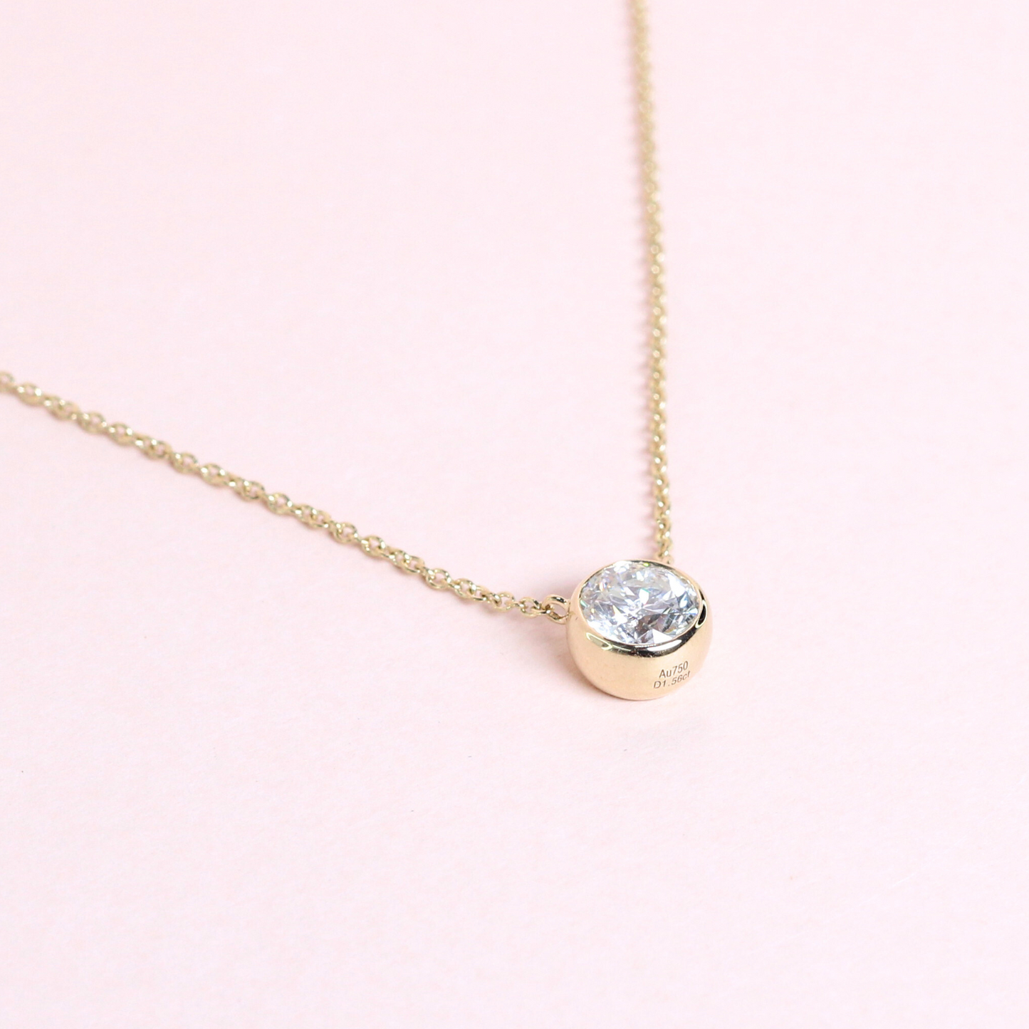 1.55ct Round cut Solitaire necklace