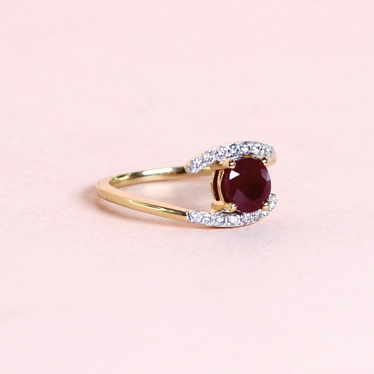 1.40ct Round cut Ruby ring