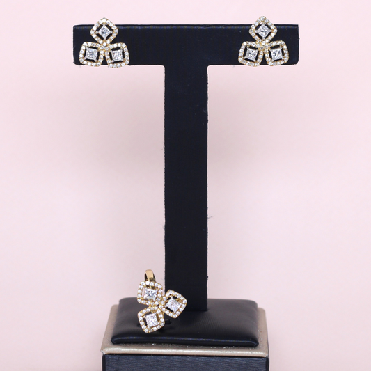2.75cts Radiant cut Trilogy set with halo