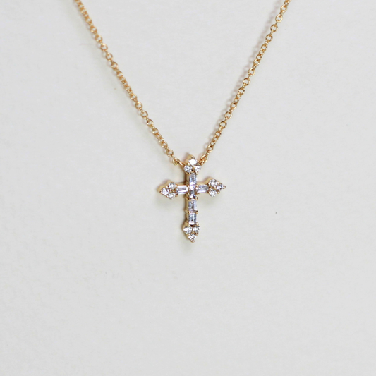.17cts Cross necklace