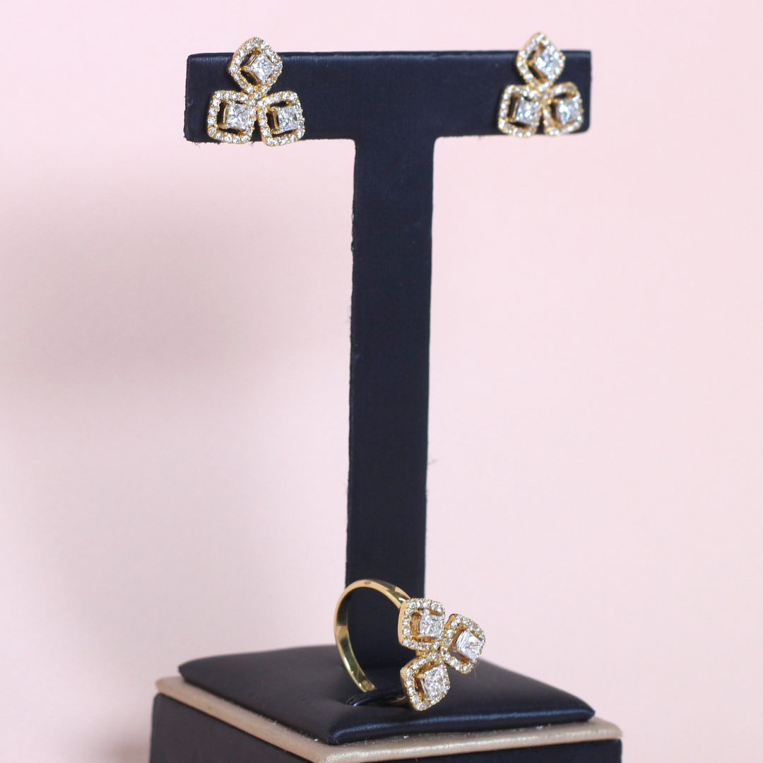 2.75cts Radiant cut Trilogy set with halo