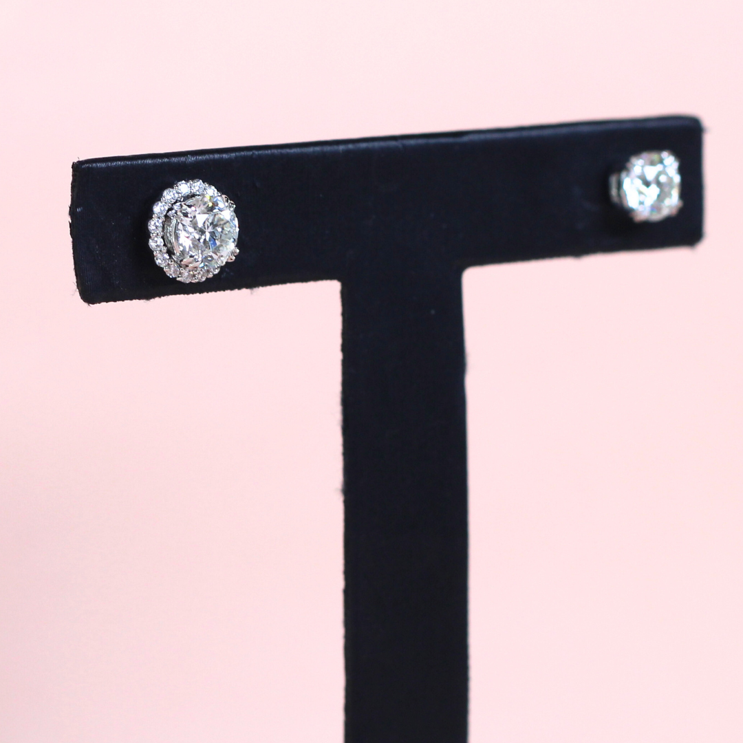 2.32cts Round cut stud earrings with detachable halo