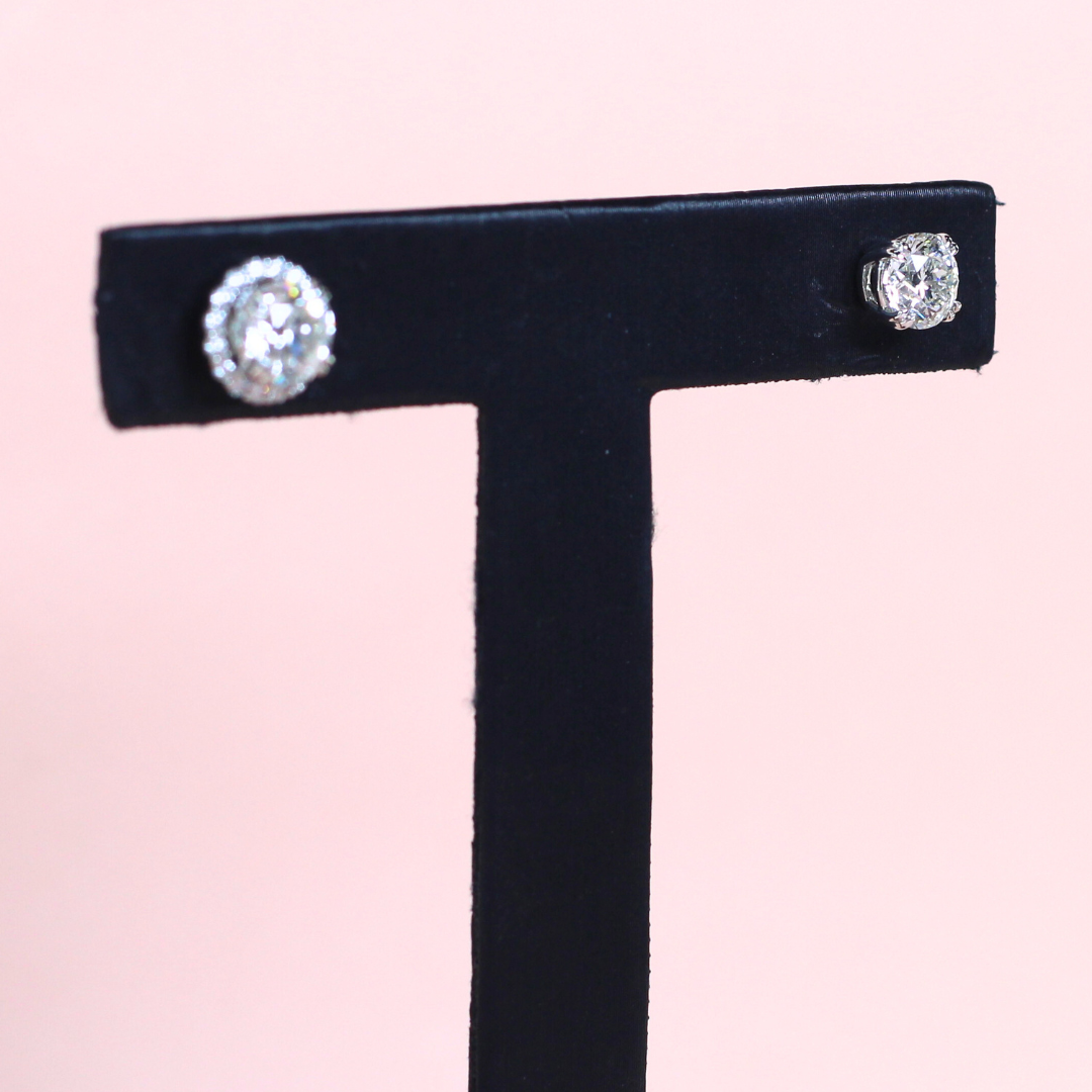 2.32cts Round cut stud earrings with detachable halo
