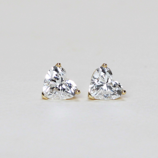 2.93cts Heart stud lab-grown earrings