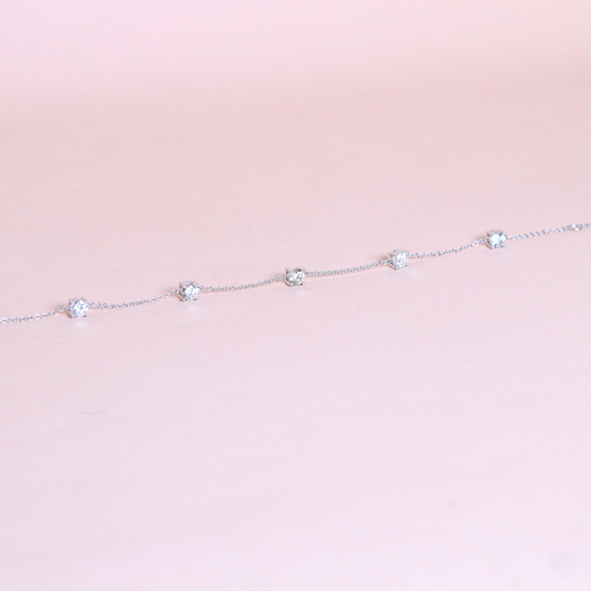 1cts Round cut Station bracelet