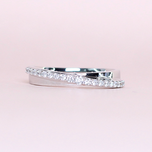 .25cts Round cut Graduating Half Eternity ring