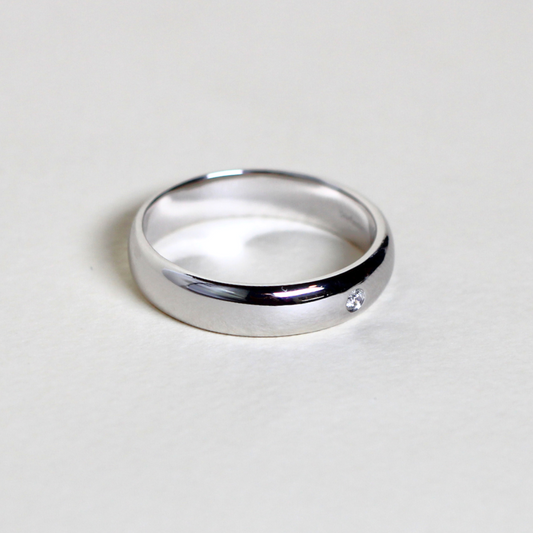 .03ct 5mm Solo stone Male ring