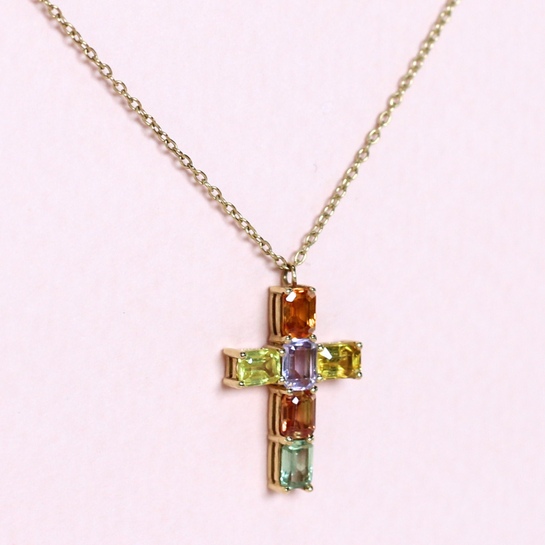 1.60cts Emerald cut Sapphire Cross necklace