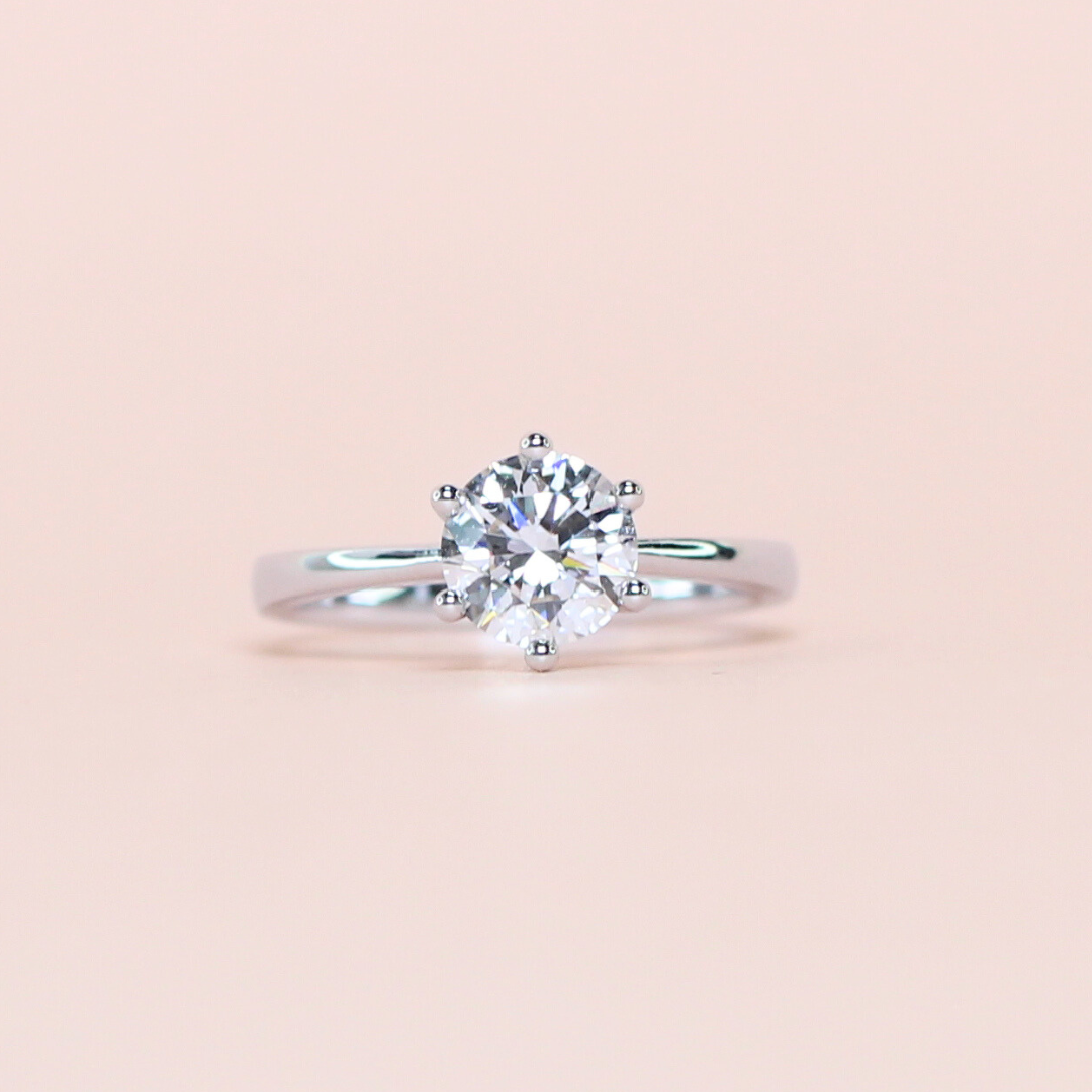 1ct Round cut Solitaire ring