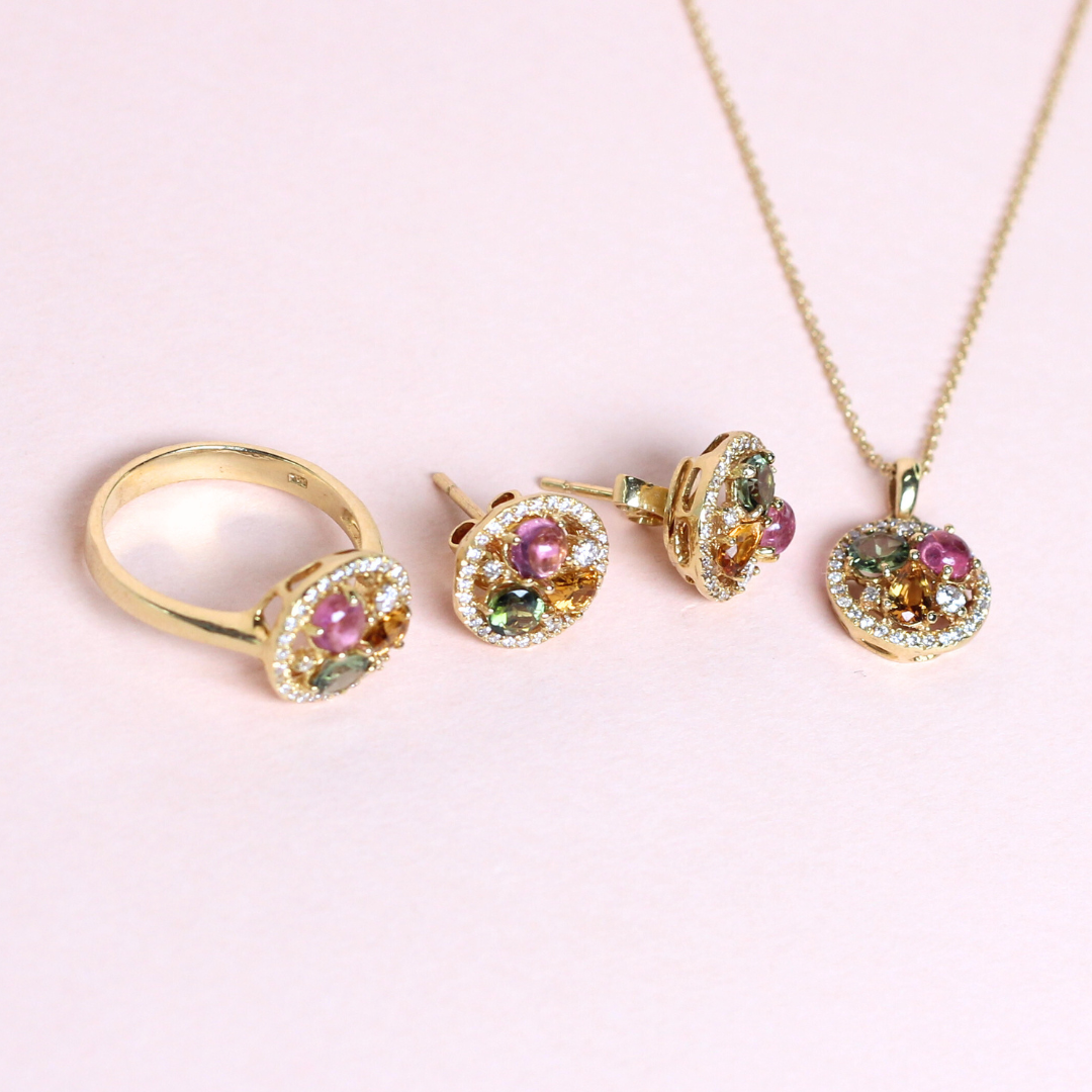 Multi-shape Sapphire set