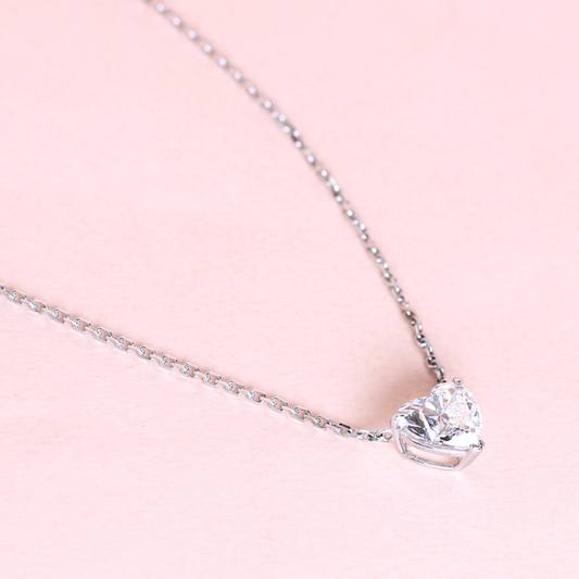 3.03ct heart brilliant cut necklace