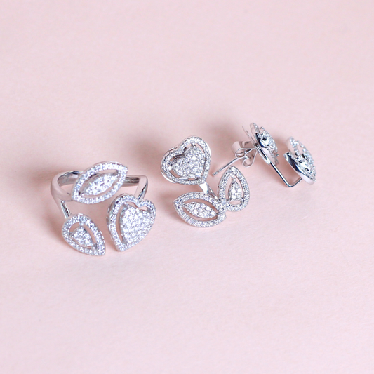 1.30cts Leaf Illusion set with detachable jacket