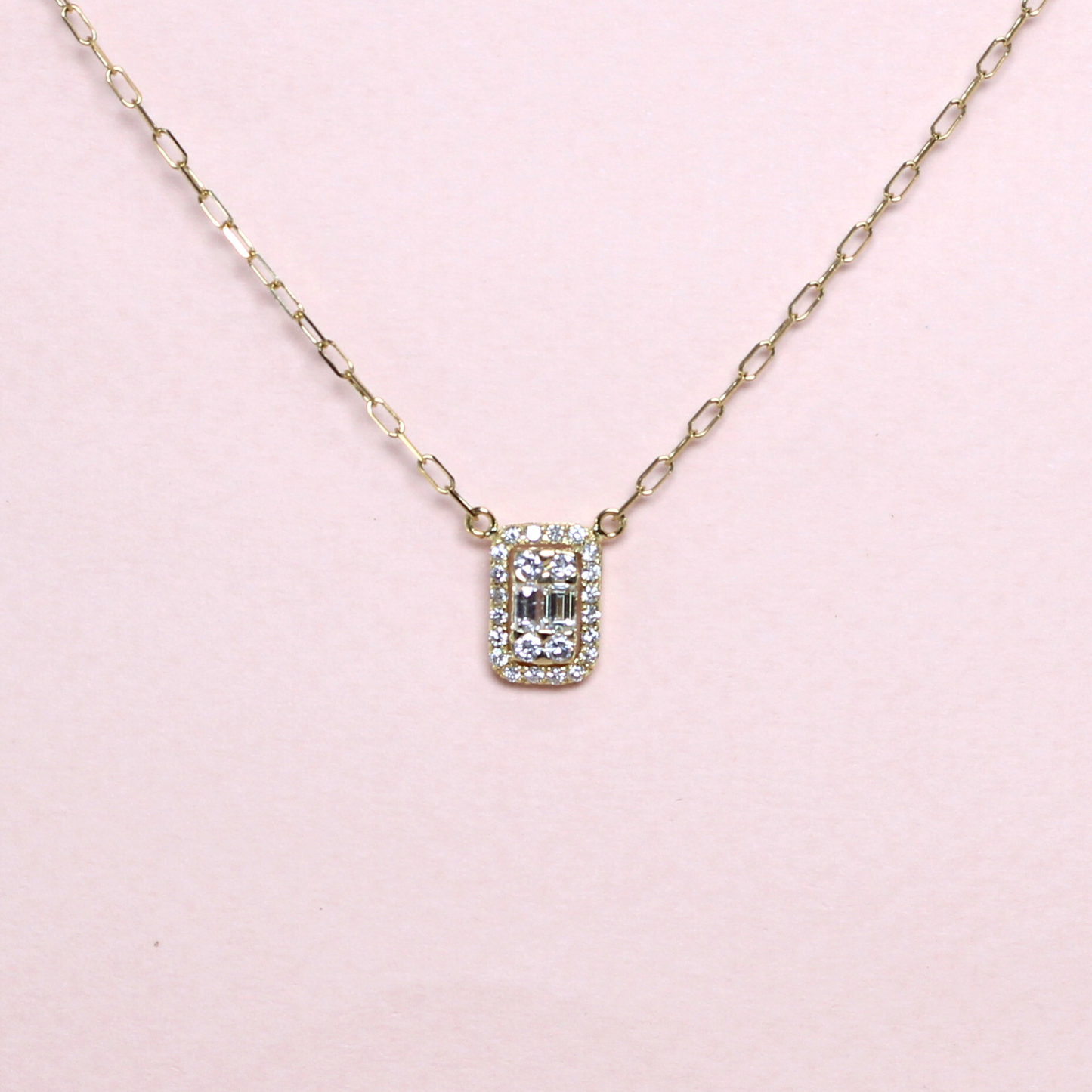 .47cts Emerald Illusion necklace