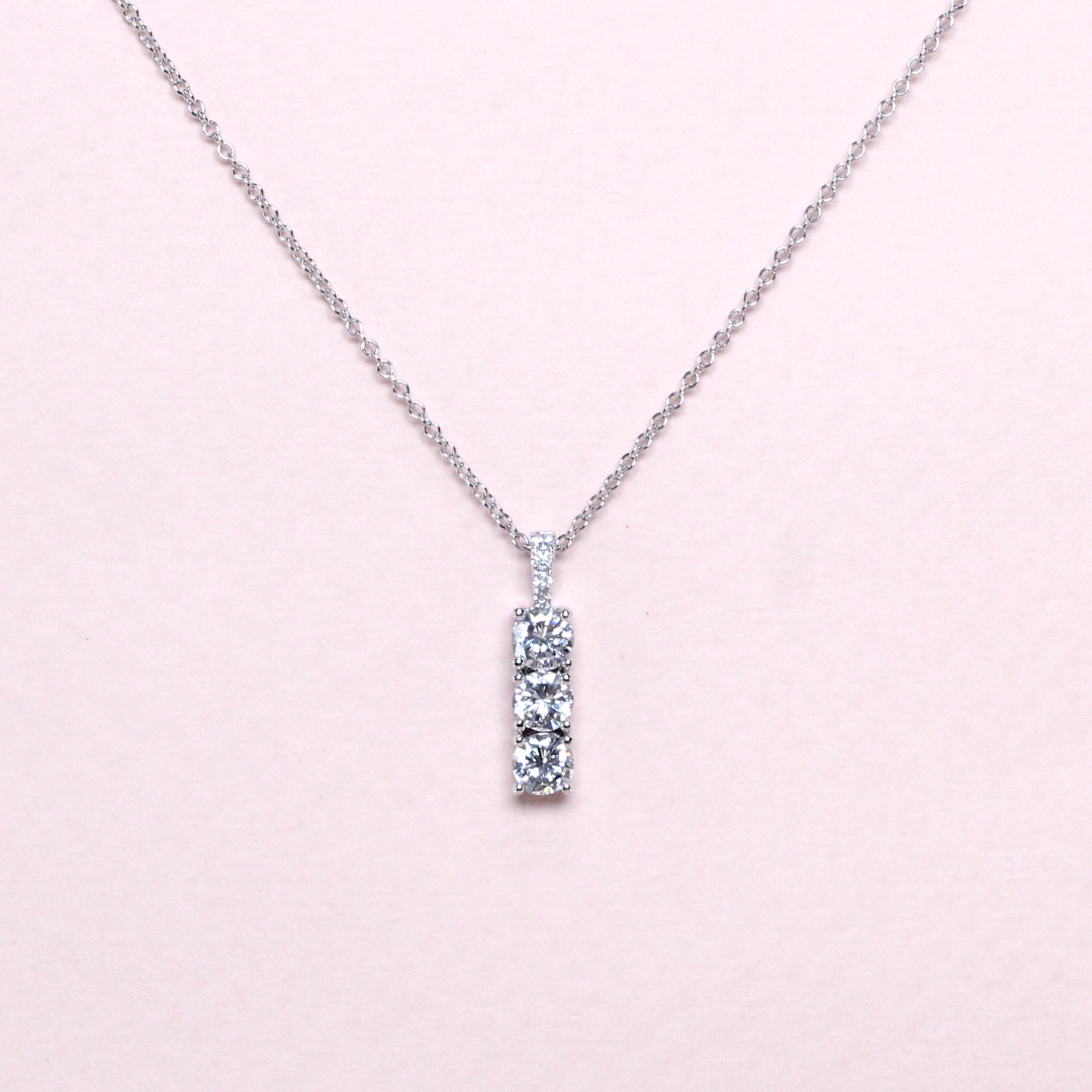 .68cts Round cut Trilogy necklace