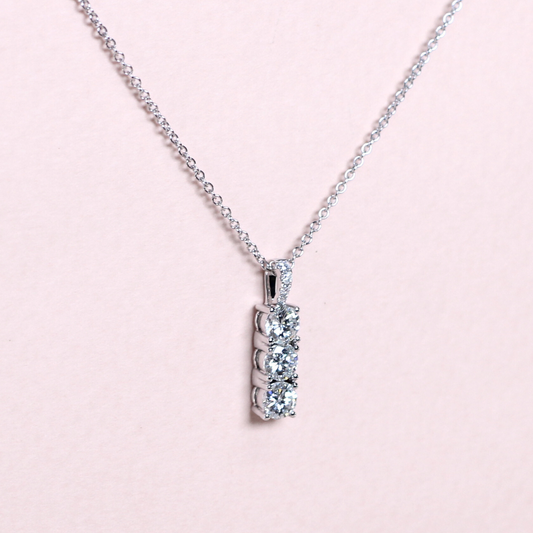 .68cts Round cut Trilogy necklace