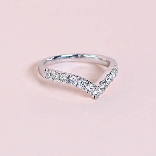.53cts Round cut Chevron ring