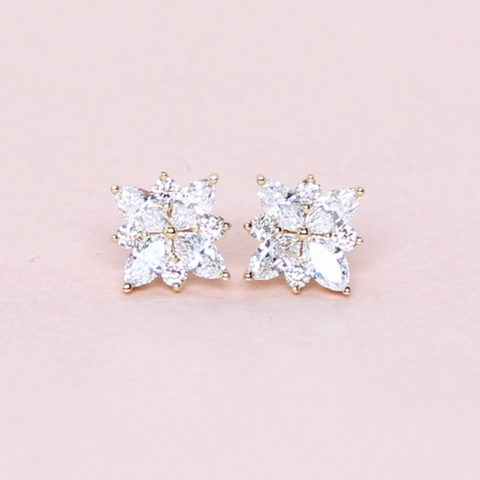 1cts Flower Stud earrings