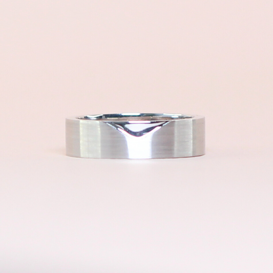 4.8mm V accent hollow Male ring