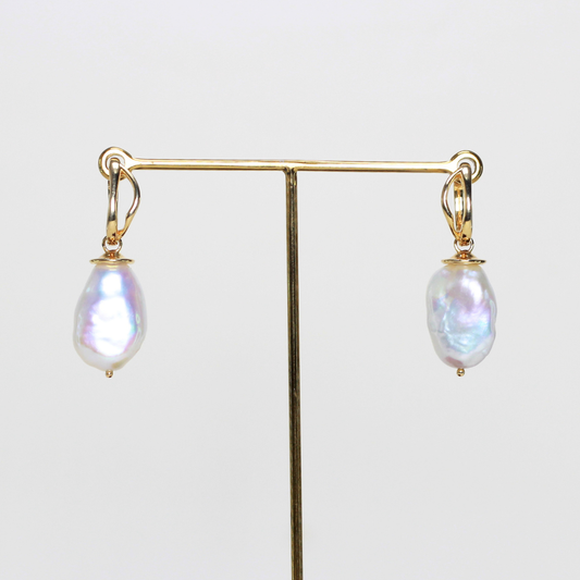 30.50cts Pearl Akoya earring