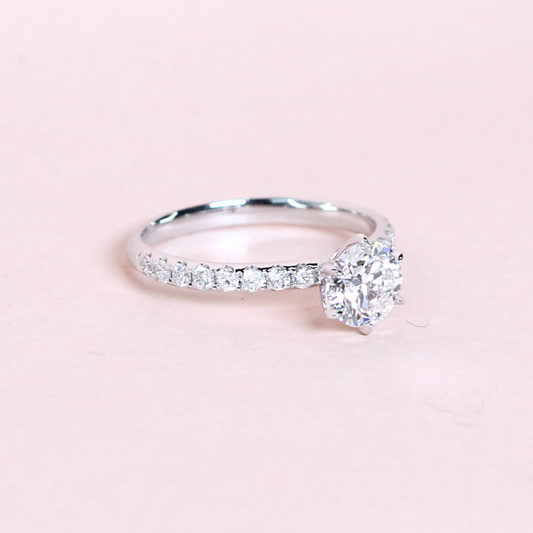 1.36cts Round cut Pavé Lab-grown ring