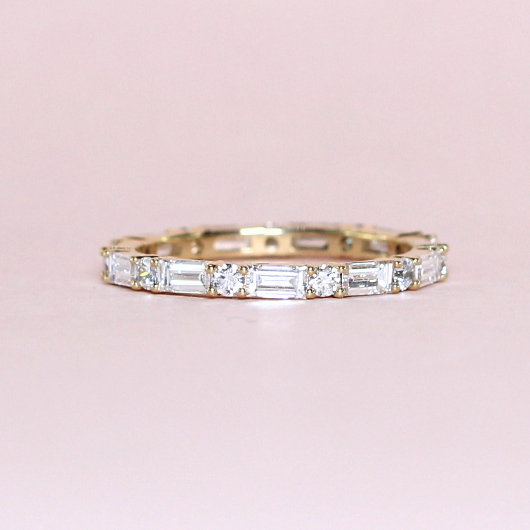 1.45cts Baguette + Round ring