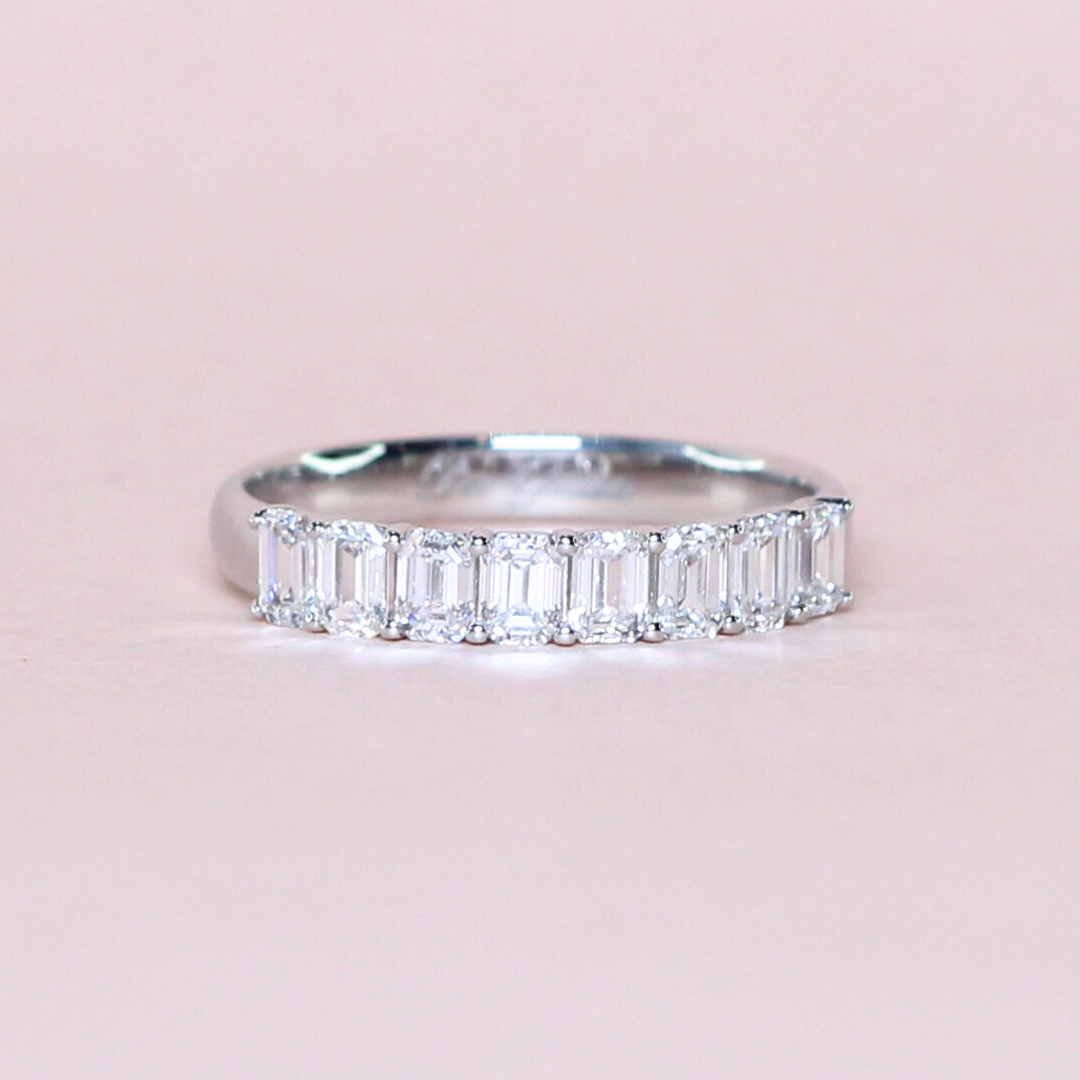 1.20cts 8-stone Emerald cut Lab-grown ring