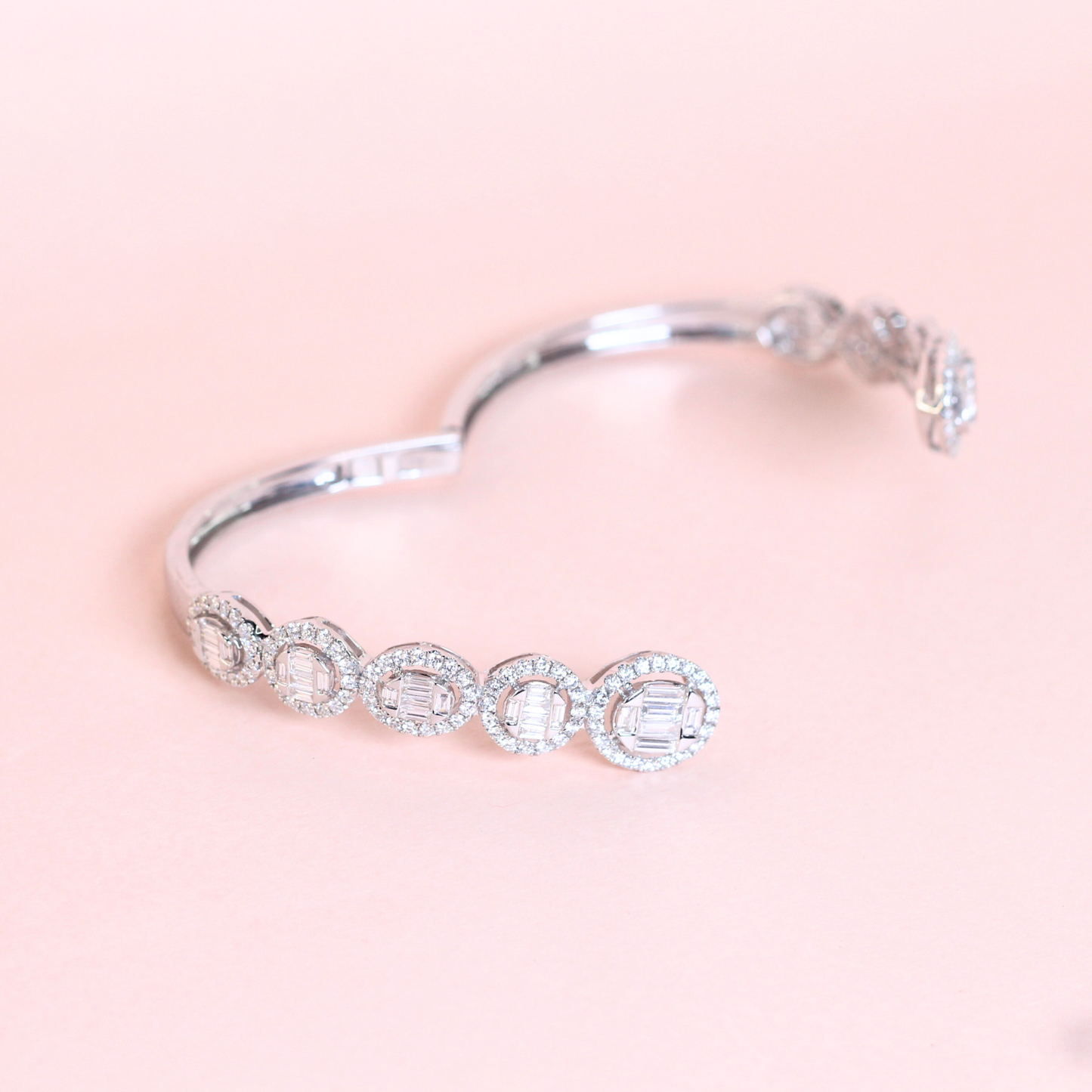 3.21cts Multi-shape Illusion bangle