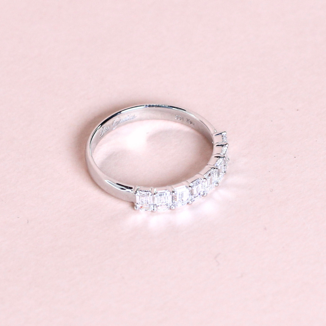 1.20cts 8-stone Emerald cut Lab-grown ring