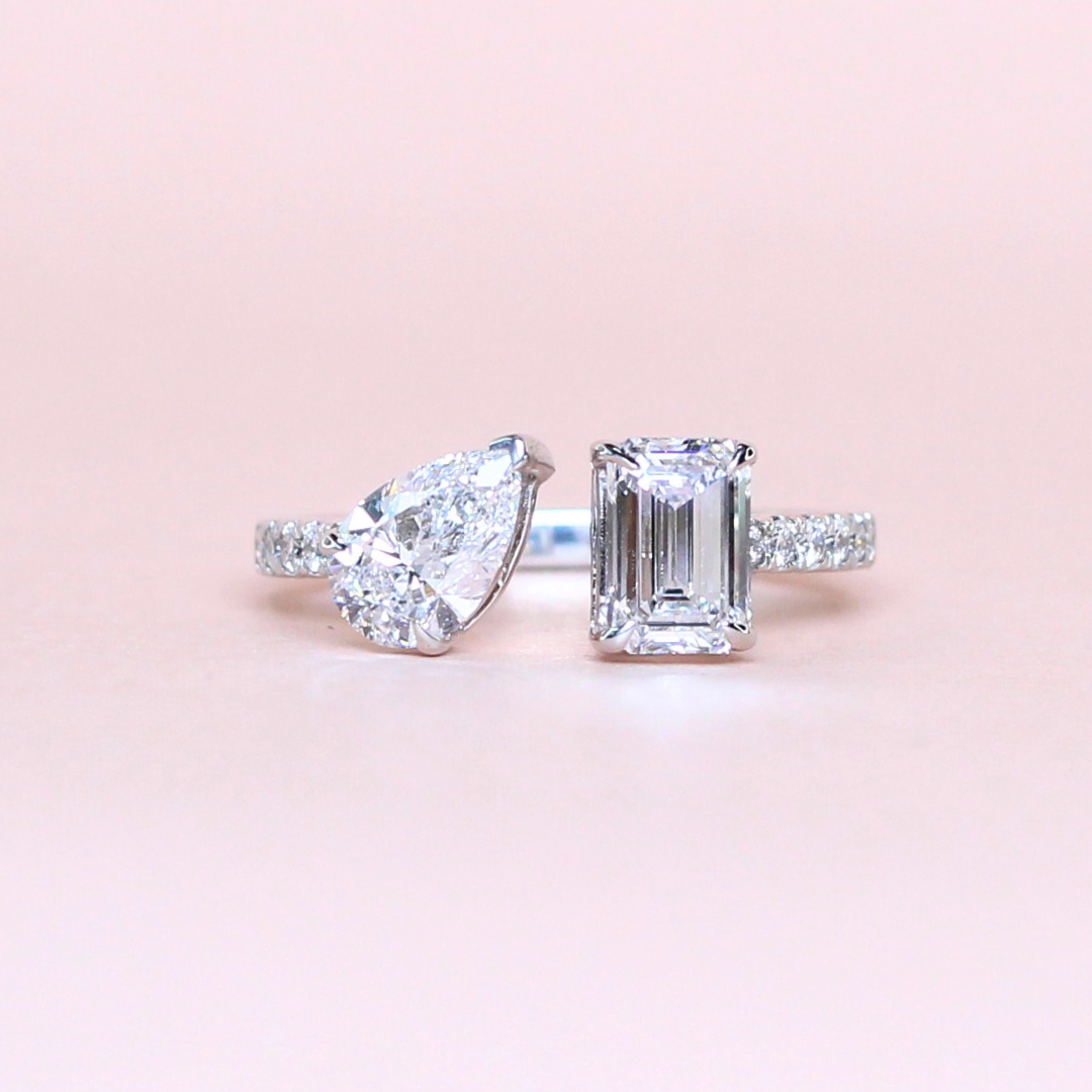 1.80cts Lab-grown Toi et Moi ring