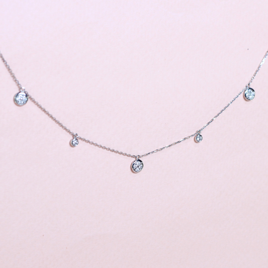 .28cts Round Illusion Station necklace