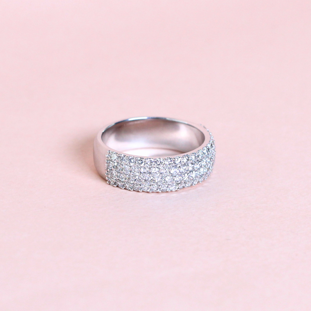 1.13cts Round cut Lab-grown Micropavé statement ring