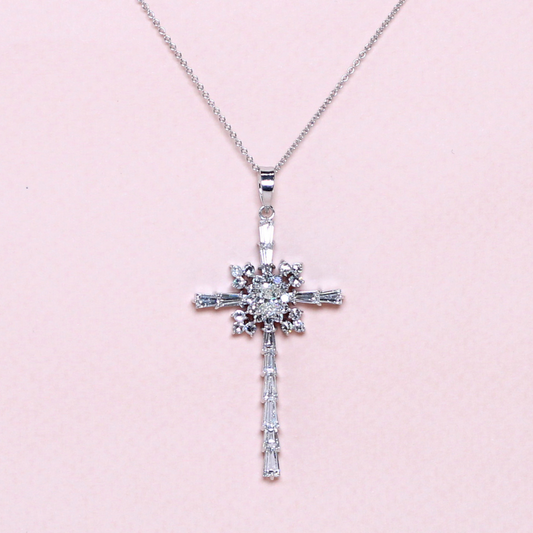 2.10cts Cross necklace