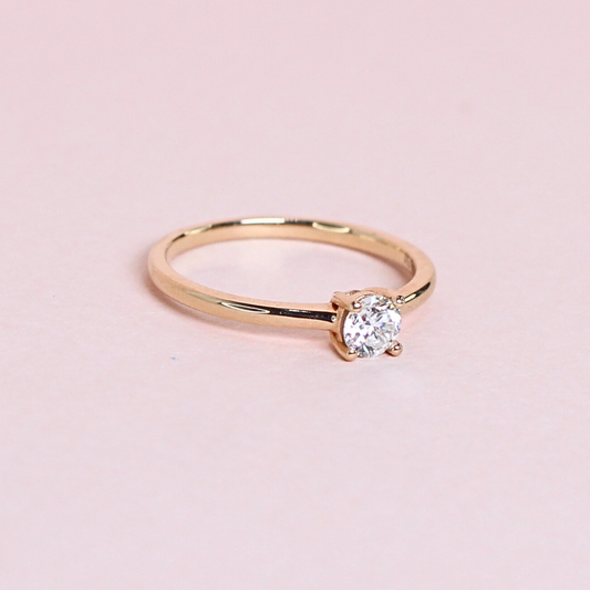 .32ct Round cut Solitaire ring