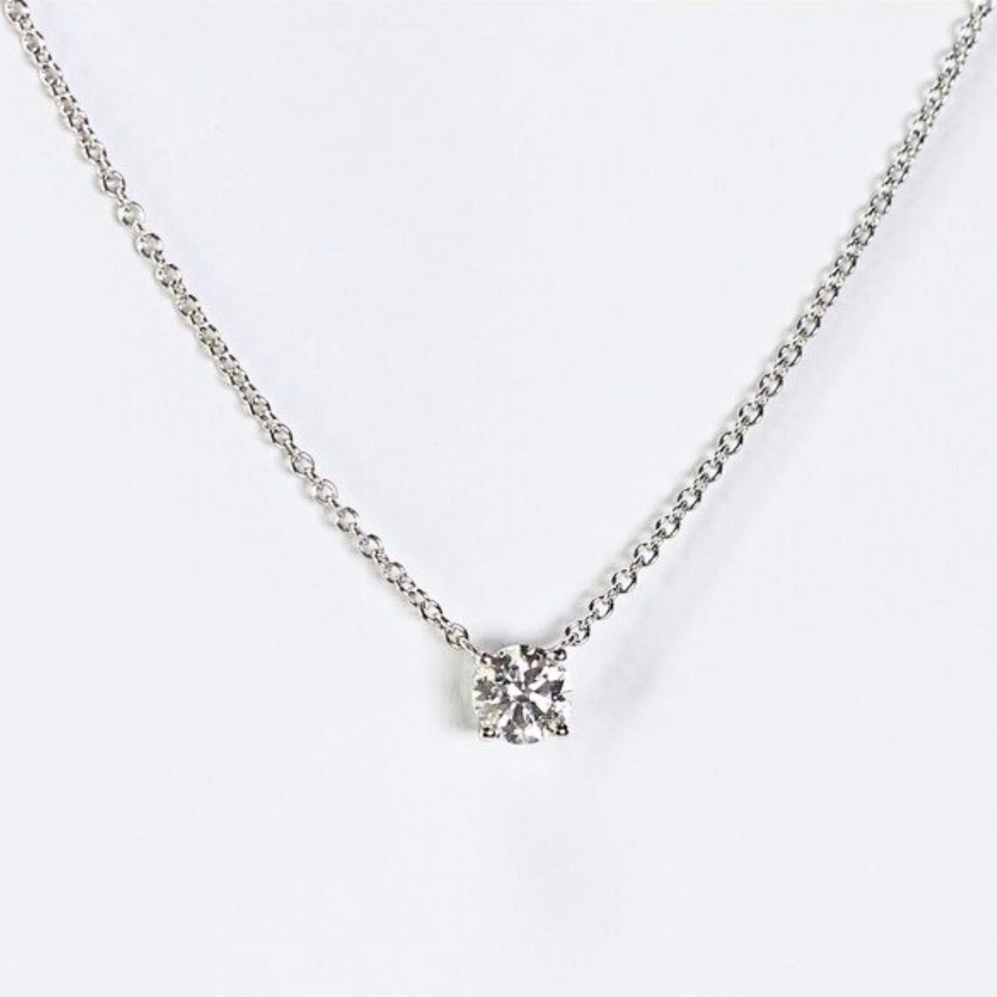 .70ct Round cut Solitaire necklace
