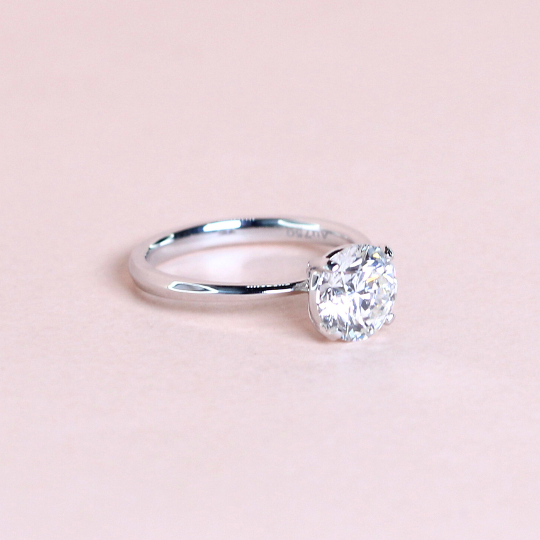 1.80ct Round cut Solitaire ring