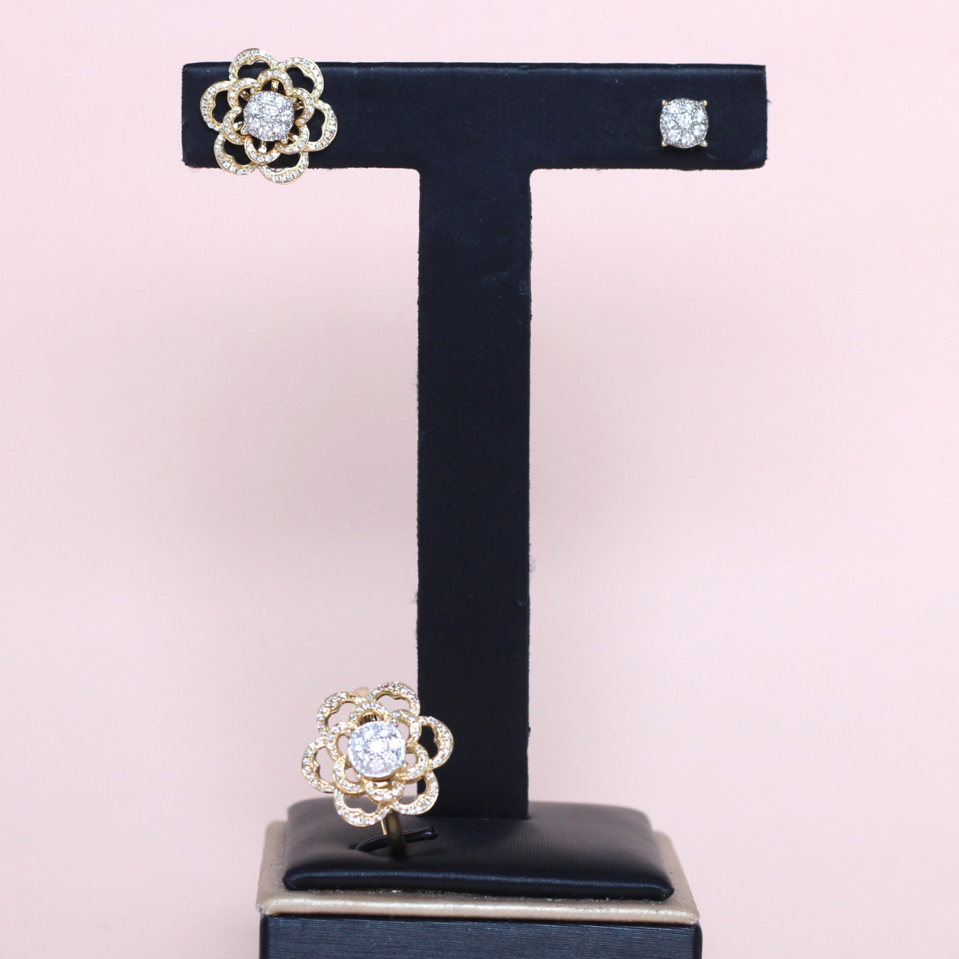 .70cts Flower Illusion set with detachable flower halo