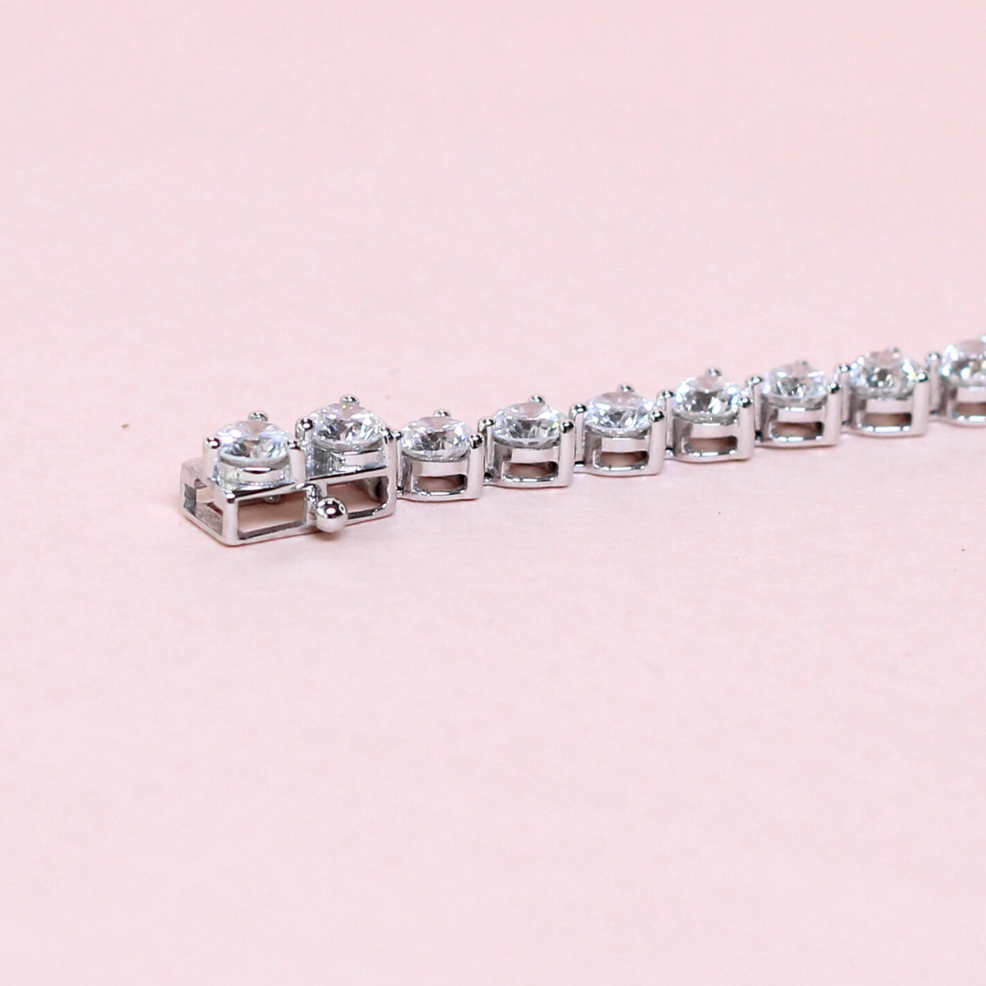 6.65cts Round cut Tennis bracelet