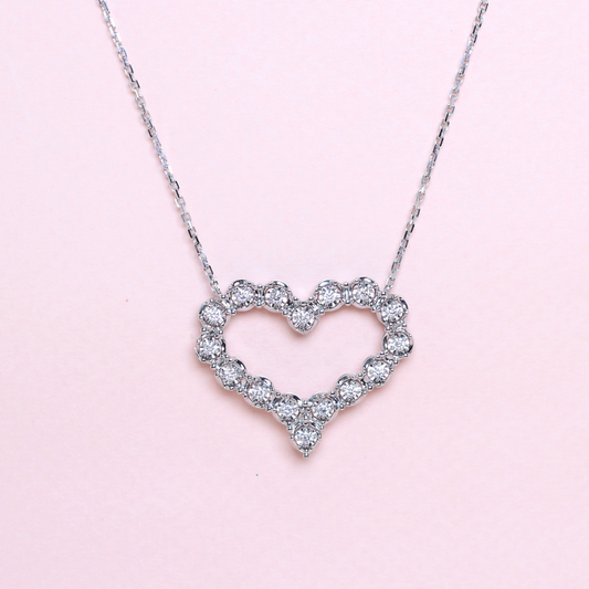.44cts Heart necklace