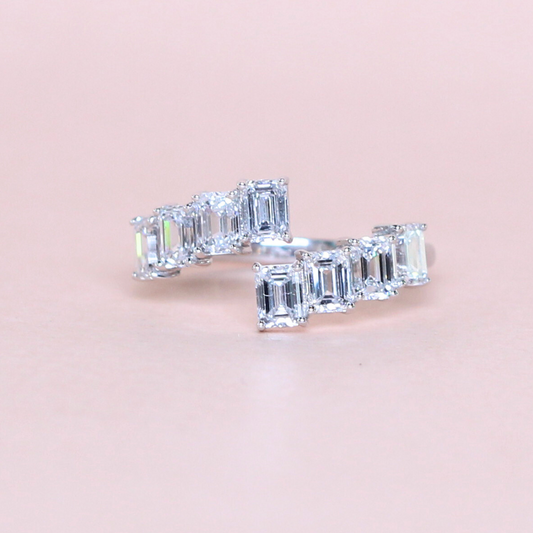 2cts Emerald cut Lab-grown open ring