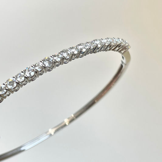 1.80cts Diamond bangle