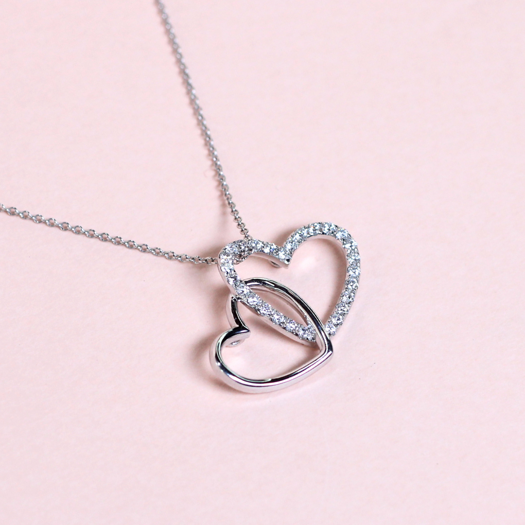 .38cts Heart necklace