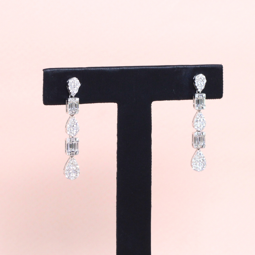 1.69cts Multi-shape Illusion Dangling earrings
